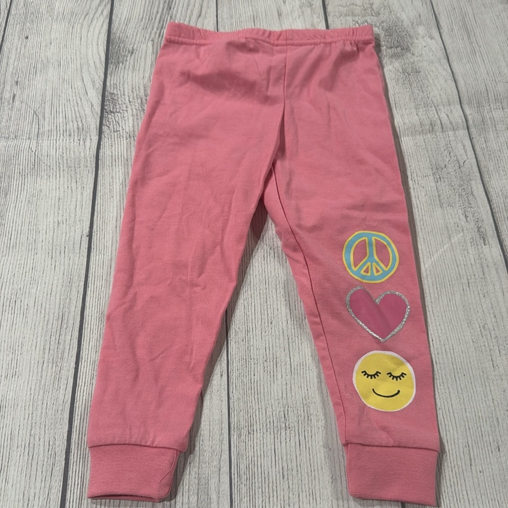 Sol Sleep White and Pink Pajama Set with Peace, Love, & Sweet Dreams Graphics - Picture 5 of 7